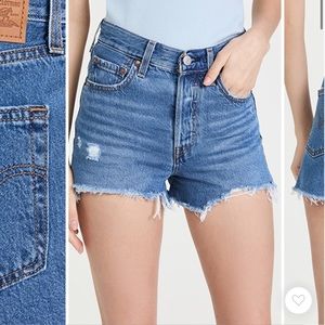 NWT! Levi’s rib cage denim shorts